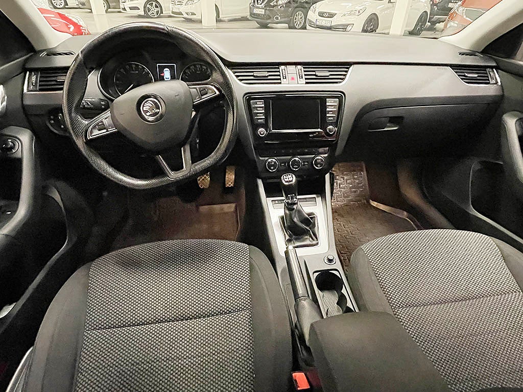 Skoda Octavia Kombi 1,6 Tdi
