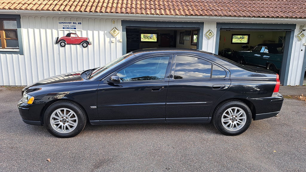 Volvo S60 2.4 140 hk Bra skick för sin ålder