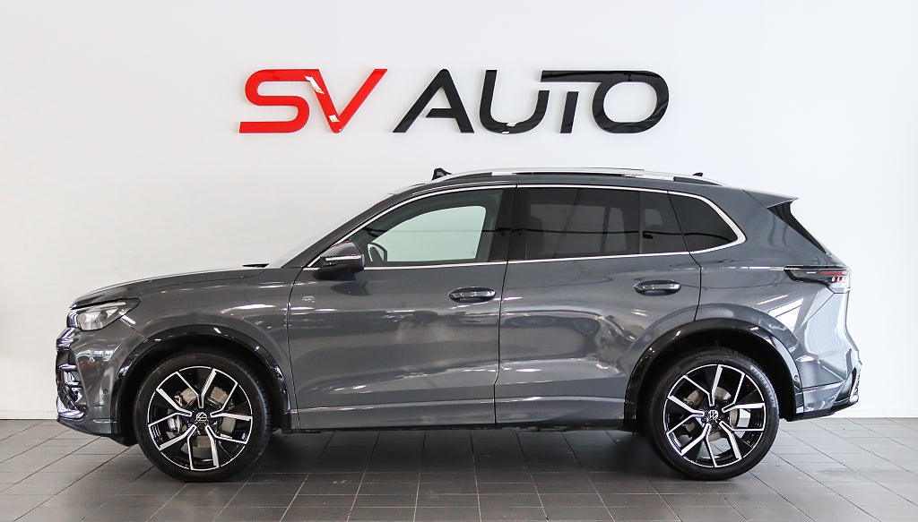 Volkswagen Tiguan 2.0 TDI 4M R-Line Premium Pano HuD Värmare