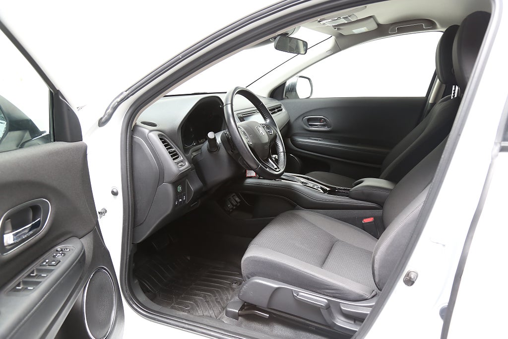 Honda HR-V 1,5 i-VTEC Elegance Aut Navi Kamera P-sensor Drag 2020