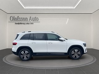 SUV Mercedes-Benz GLB 3 av 5