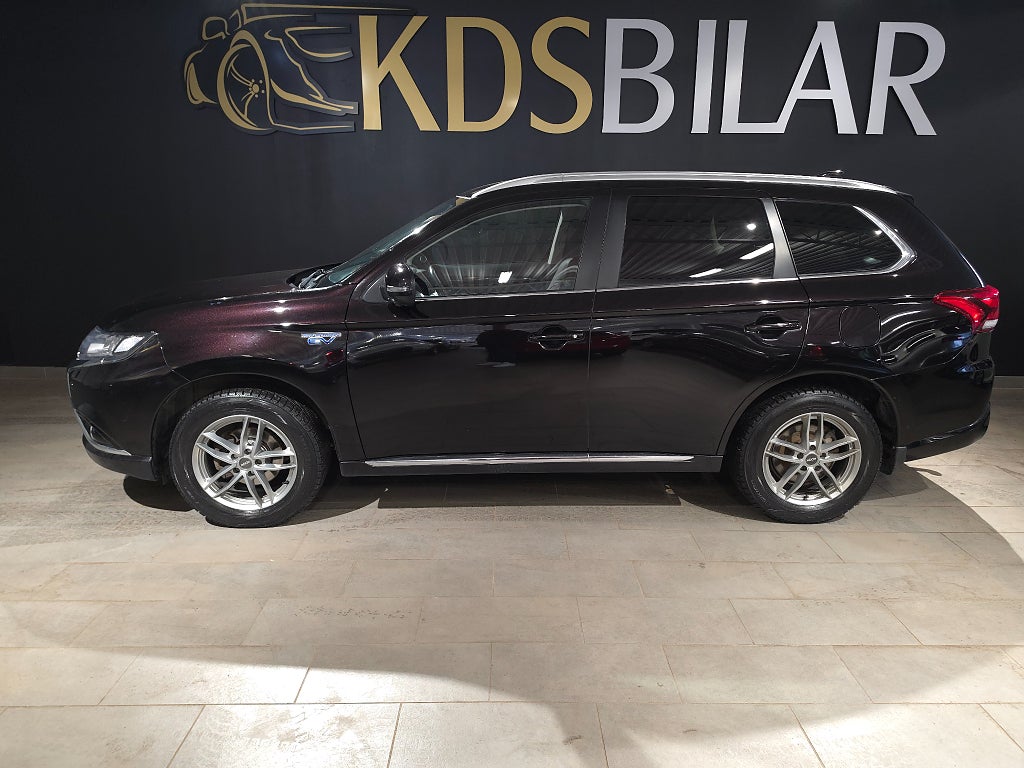 Mitsubishi Outlander P-HEV 2.0 Hybrid 4WD Automat Business Euro 6 203hk