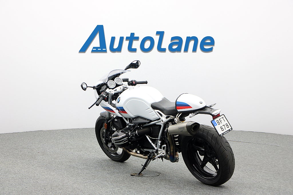 BMW R NineT Racer *Akrapovic
