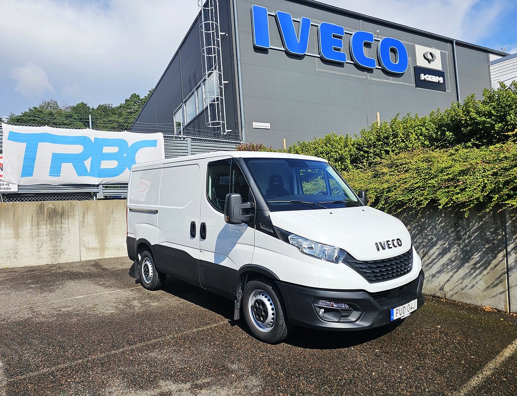 Iveco Daily 7m3 Skåpbil 2.3 JTD 140Hk Aut Värmare Drag Moms