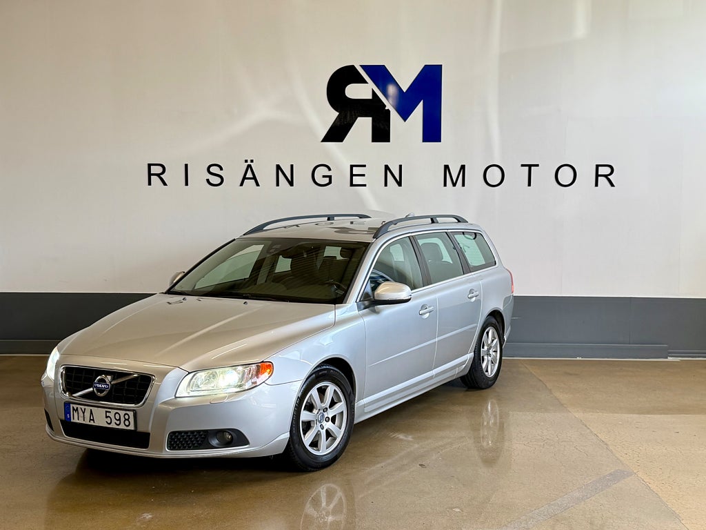 Volvo V70 D2 Geartronic Momentum/Fint skick!