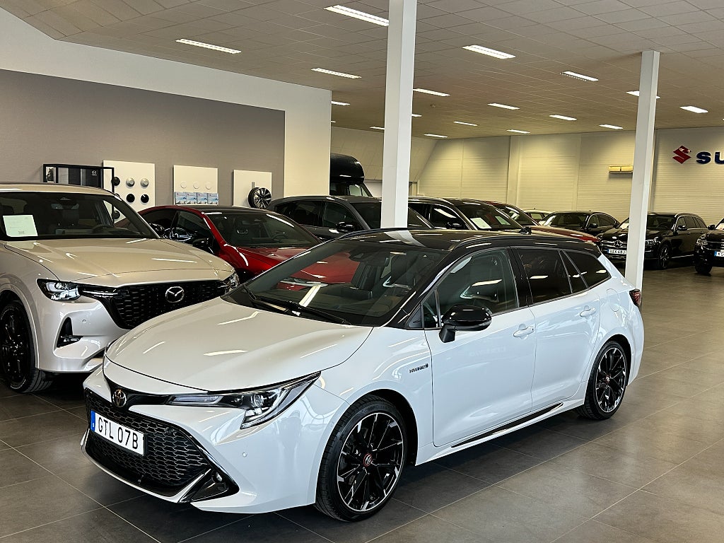 Toyota Corolla Touring Sports 184HK Hybrid e-CVT GR Sport V-Hjul Ingår