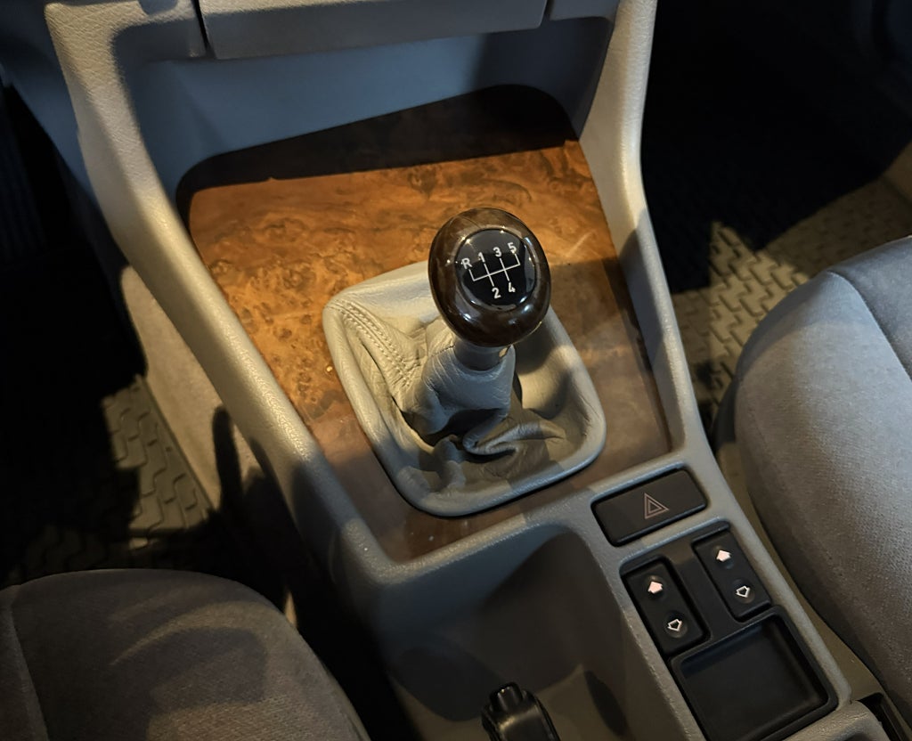 BMW 518 i Sedan 115HK 5-VÄXLAD BESIKTIGAD LÅGMIL