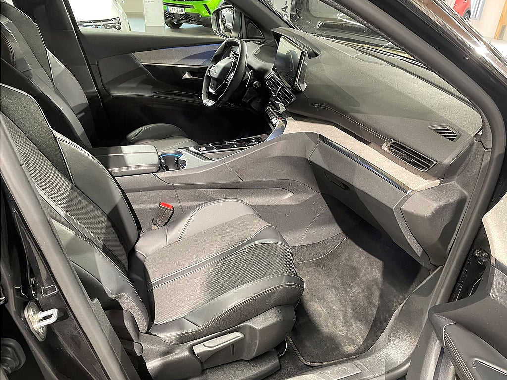 Bild på Peugeot 5008 GT 1.2 PT 130hk Aut - NAVI, B-KAMERA