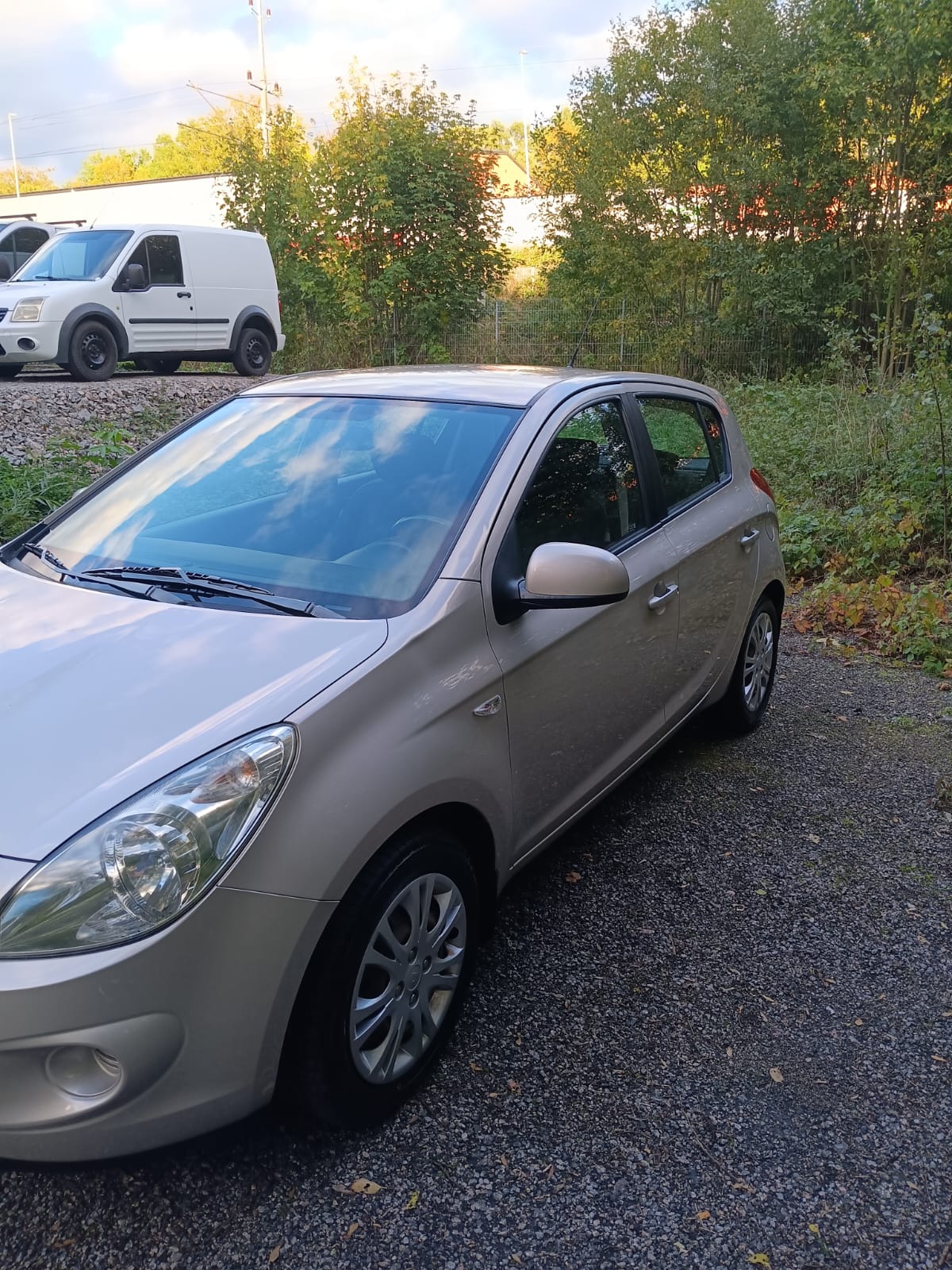 Hyundai i20 5-dörrar 1.4 Select Euro 4 2009, bild 3/10