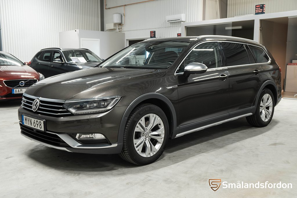 Volkswagen Passat Alltrack 2.0 TDI 4M HuD Bkam Värmare  Drag