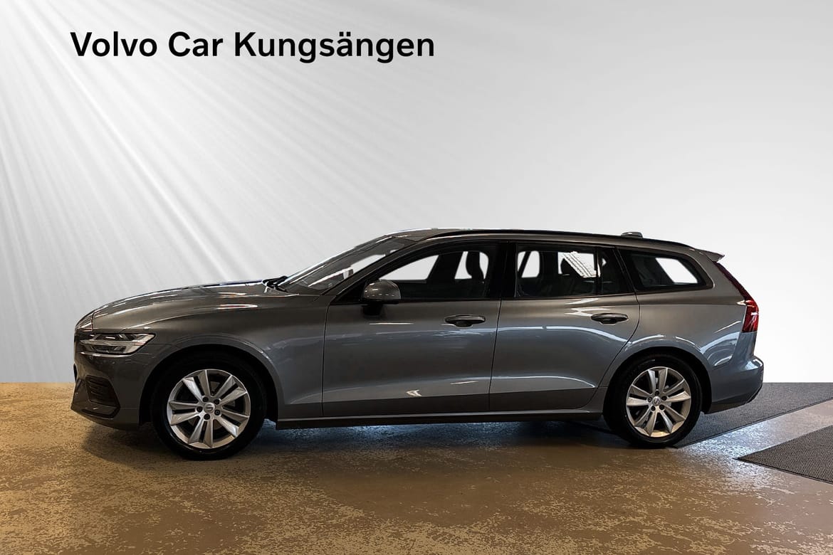 Volvo V60 D4 AWD Momentum Edition DRAG 2019, bild 3/10