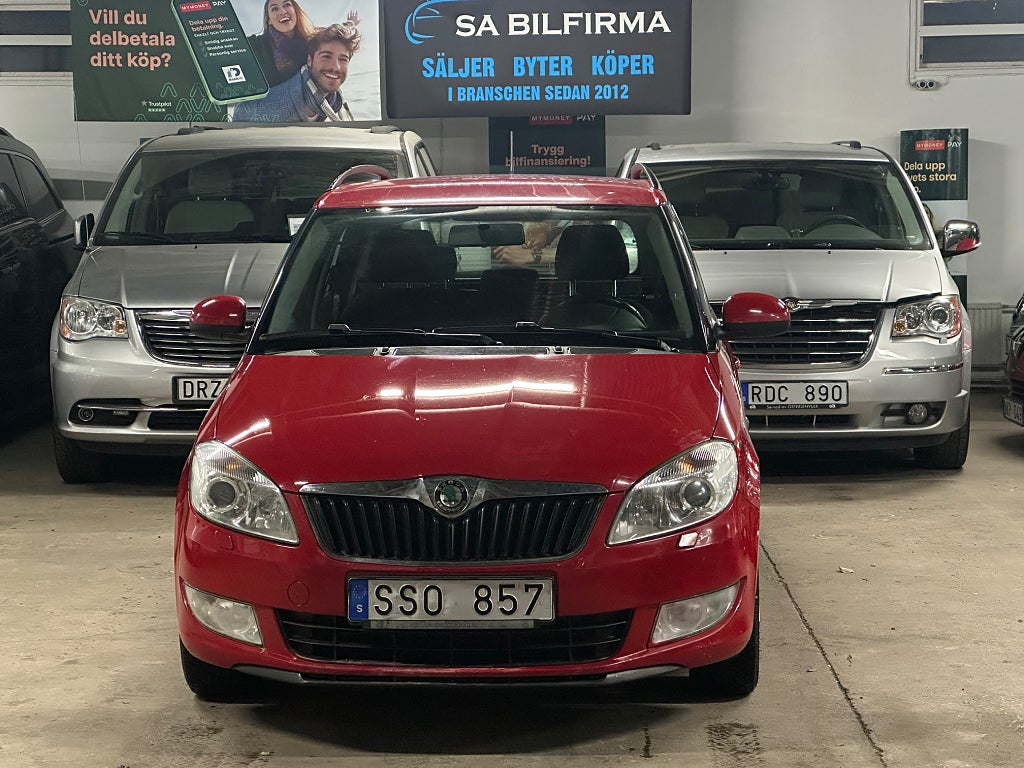 Skoda Fabia Kombi 1.2 TSI Elegance Euro 5 En ägare Välskött Drag