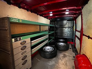 Volkswagen crafter 35 2.0 S&V-däck/Kamera/Drag/D-värm/MOMS