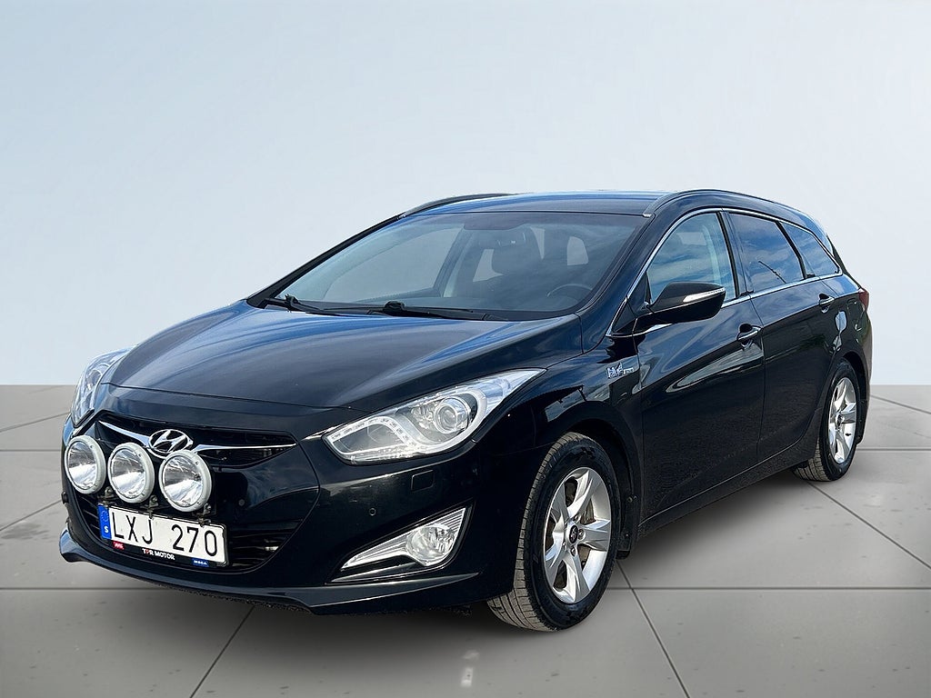 Hyundai i40 cw 1.7 CRDi Business Drag/M&K-Värmare/Xtraljus/S&V-Däck
