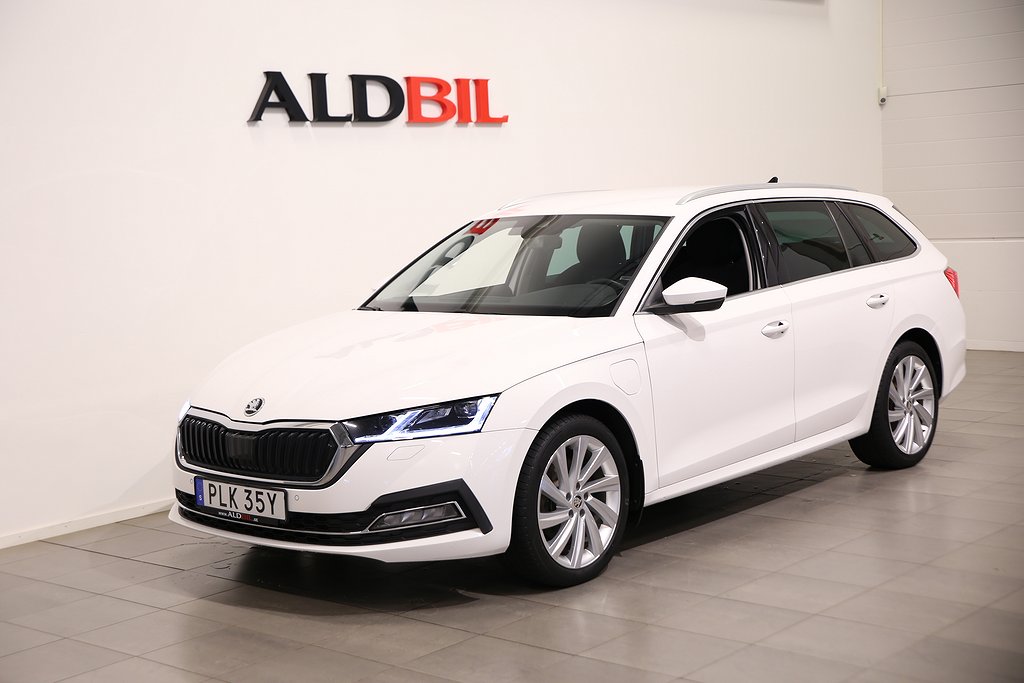 Skoda Octavia iV 204hk Plug-in Hybrid Style DSG / Businesspkt / Värmare 