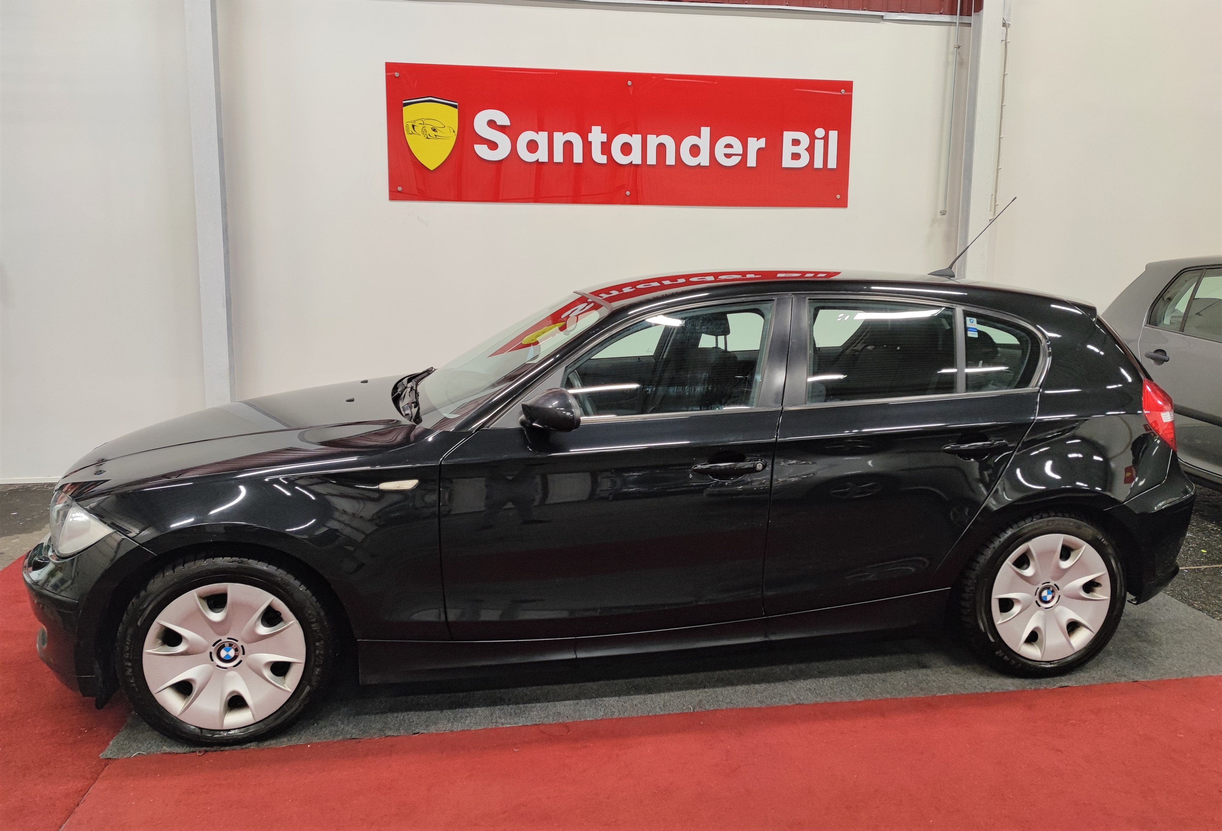 BMW 118 d 5-dörrars Advantage 143hk 2009, photo 2/44