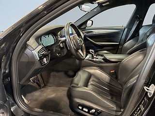 BMW M5 Aut Kamera Cockpit Skinn Psens Head up 600hk SoV-hjul – bild 7