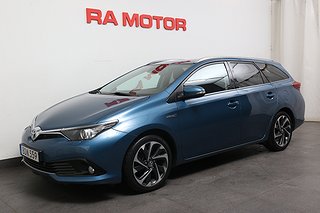 Kombi Toyota Auris