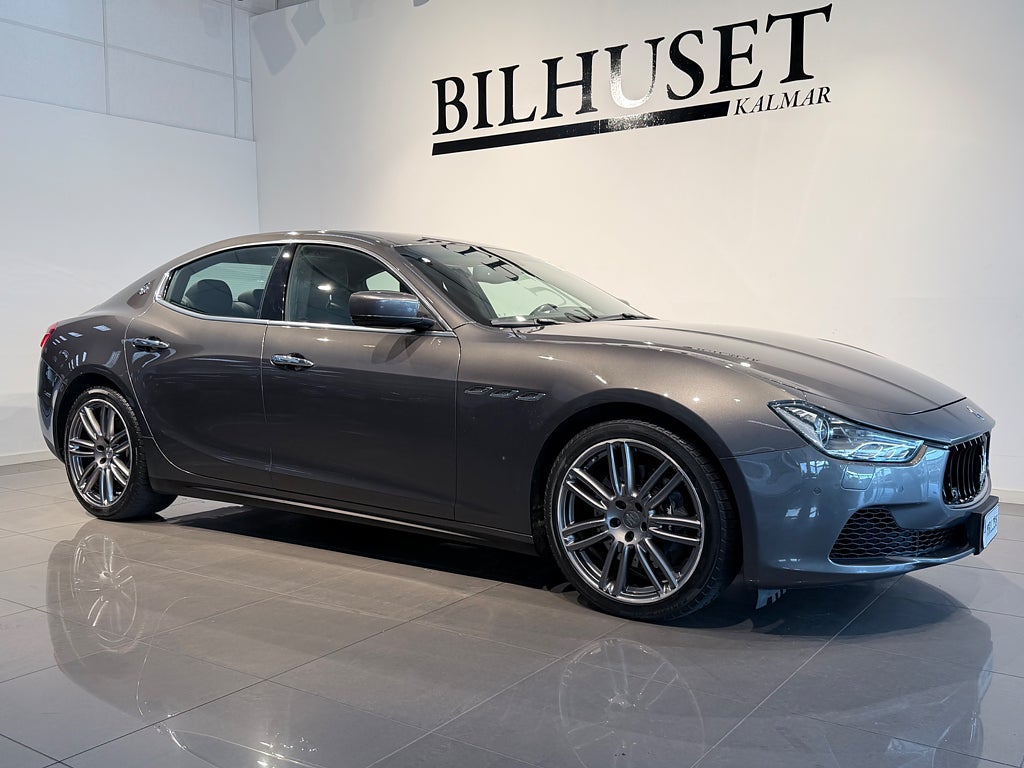 Maserati Ghibli S Q4 409hk 