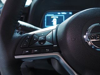 Halvkombi Nissan Leaf 14 av 21