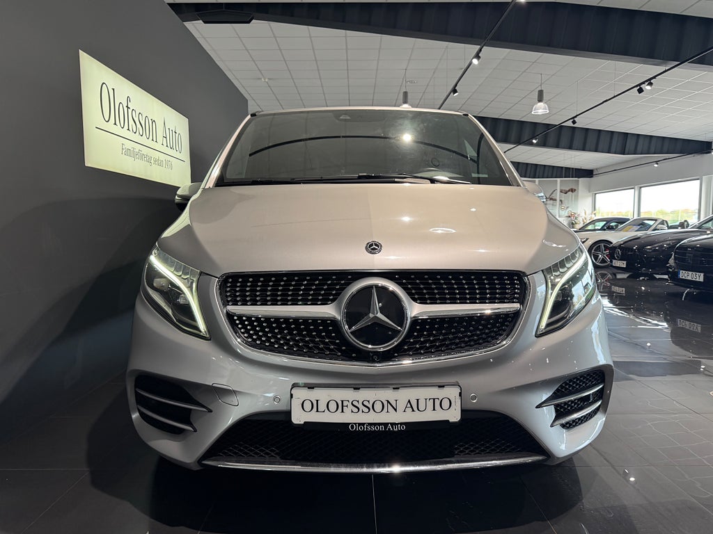 Mercedes-Benz V300 d 300 d 4Matic Lång AMG Värmare Drag Burmester Läder - bild 17