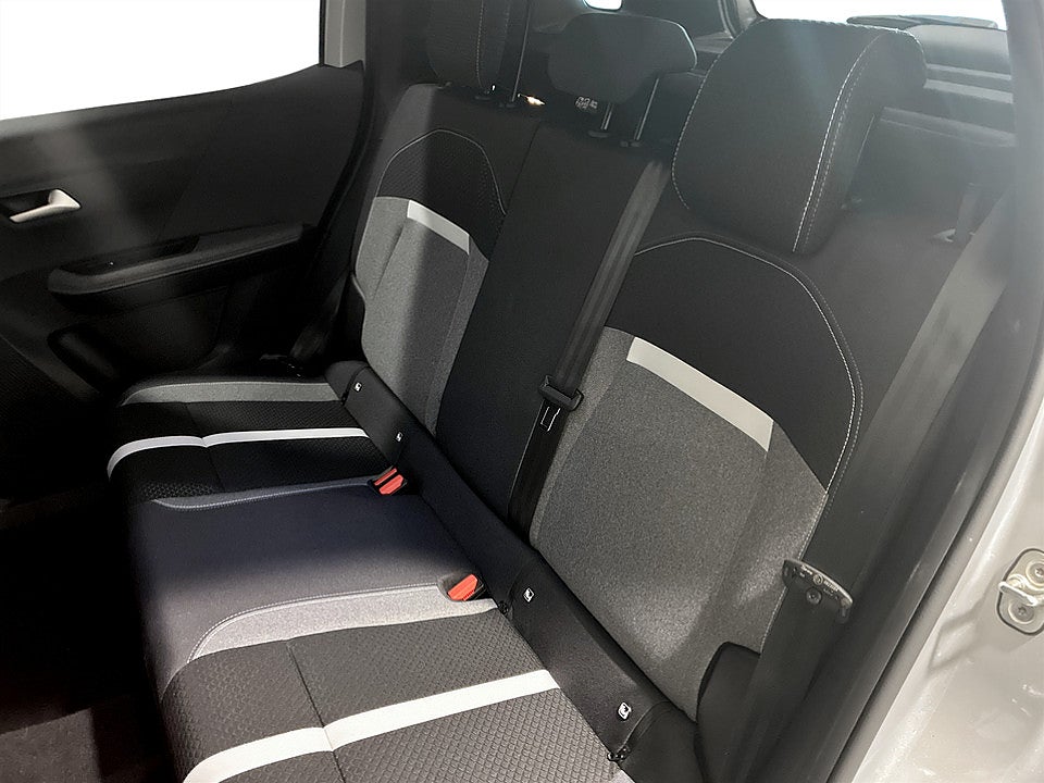 Bild på Opel Frontera GS 1.2 Turbo Hybrid 145hk Aut B-KAMERA NAVI CARPLAY