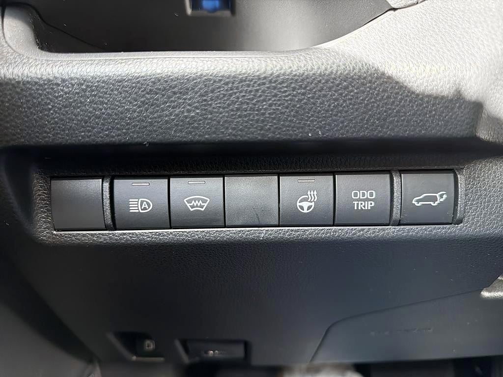 Toyota RAV4 2023 - miniatyr 17