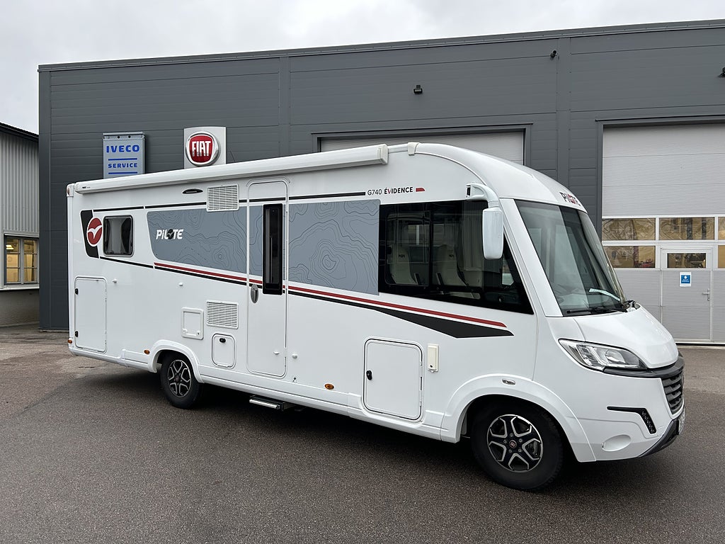 Pilote G740 C Ac bodel, Hydrauliska stödben