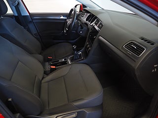 Halvkombi Volkswagen Golf 10 av 21