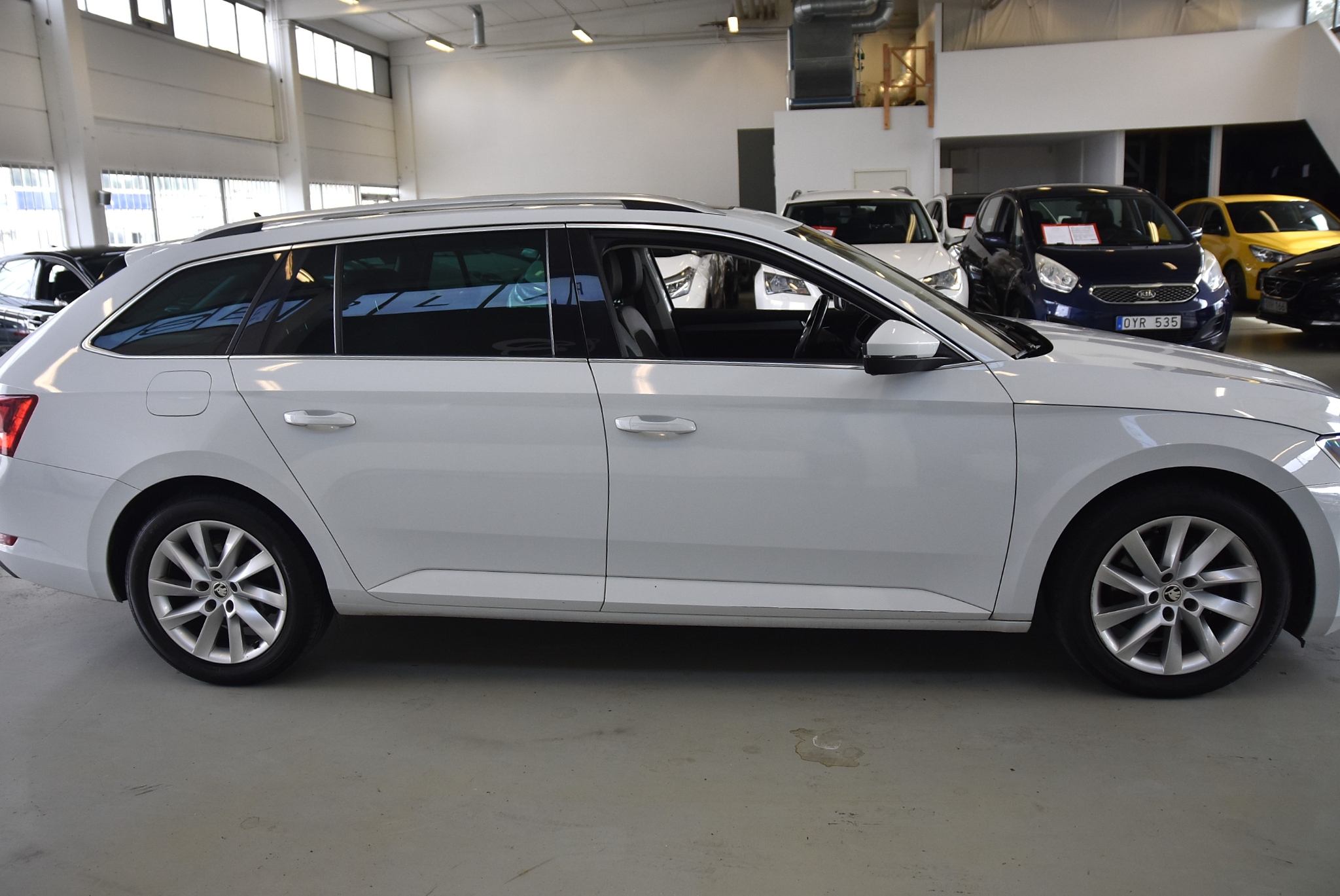 Skoda Superb 2017, bild 4/54