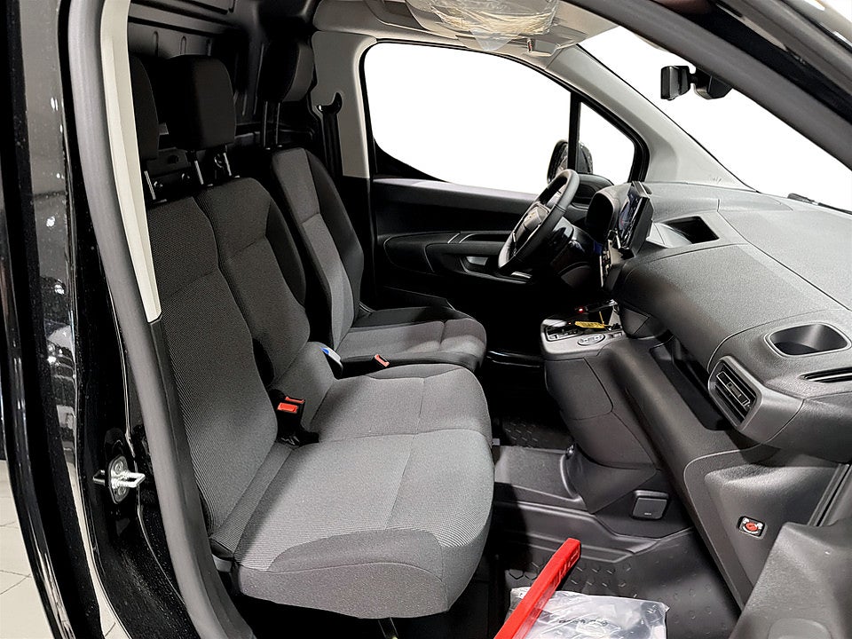 Bild på Opel Combo Elite GS-Line 130hk Aut L2 -EDITION! VÄRMARE & DRAGKROK