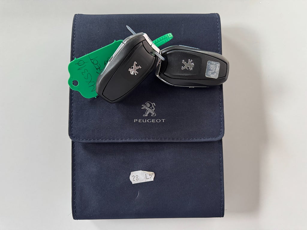 Peugeot 308 GT 1.6 THP 205hk GT 11000 Mil 2 Ägare - miniatyr 21