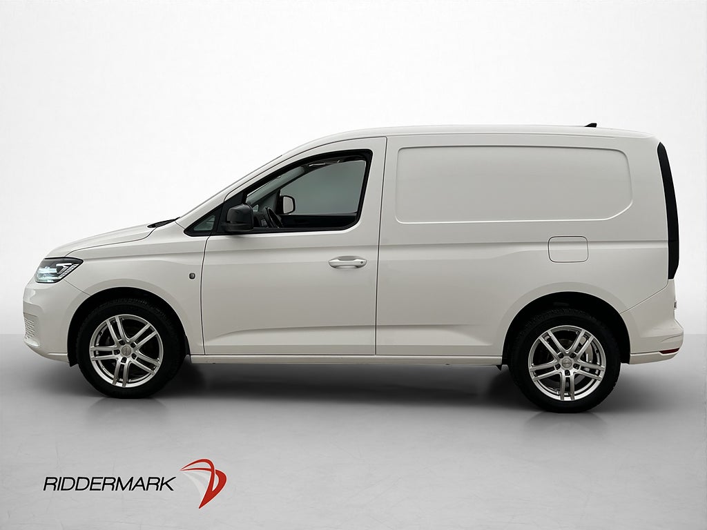 Volkswagen Caddy Cargo Värmare LED Drag CARPLAY Kamera Moms