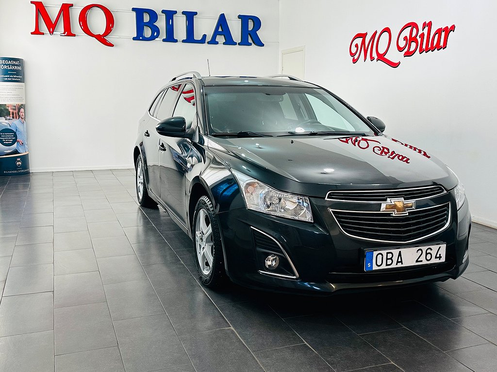 Chevrolet Cruze Kombi 1.7 TD VCDi Manuell Backkamera 130hk