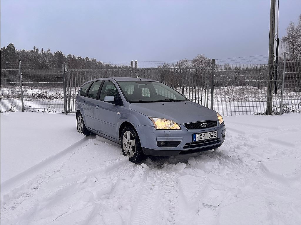 Ford Focus 1.8 Duratec-HE Q7Dx Flexifuel (92 kW)