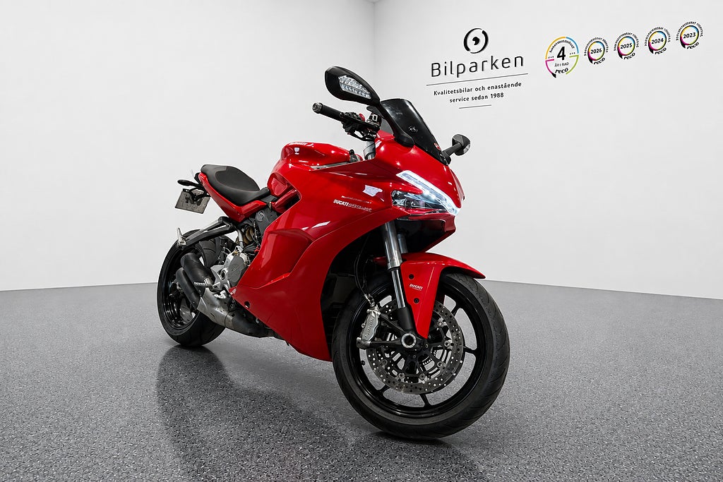 Ducati Supersport 0.94 L-Twin DQS | ABS | 110hk