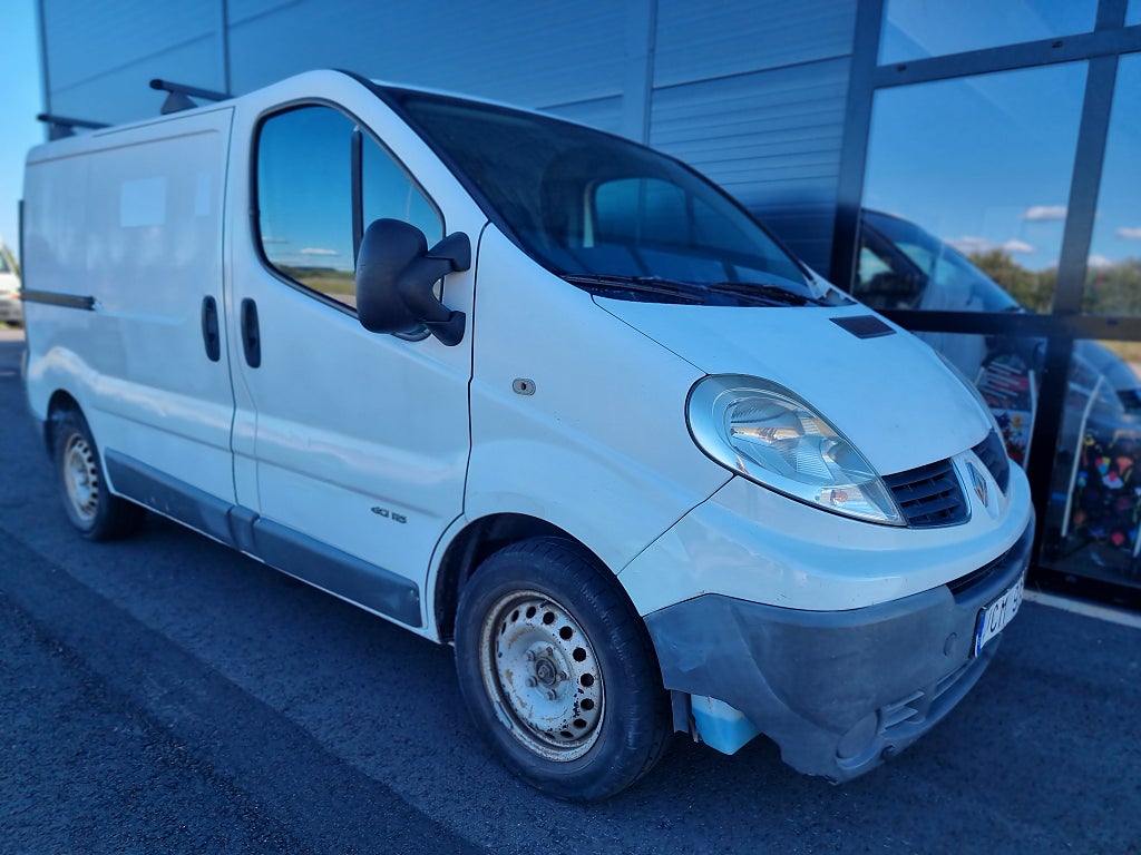 Renault trafic Skåpbil 2.9t 2.0 dCi Euro 4
