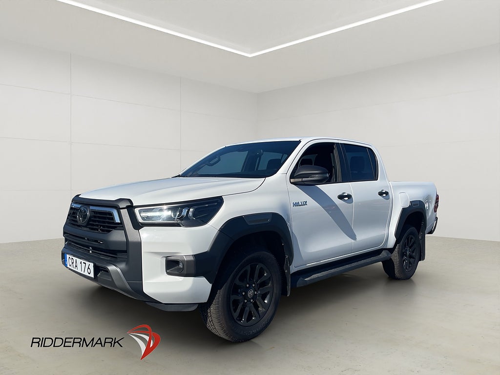 Toyota Hilux Invincible 2.8 4WD M/K-Värmare Drag Diff Moms