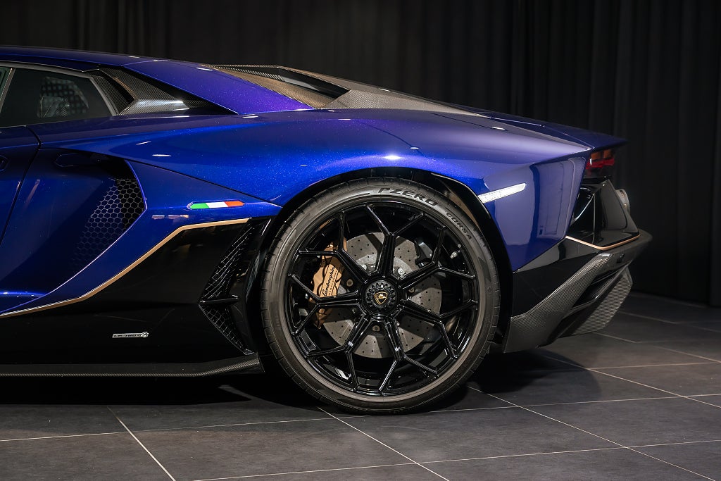 Gallery image 14 of 21