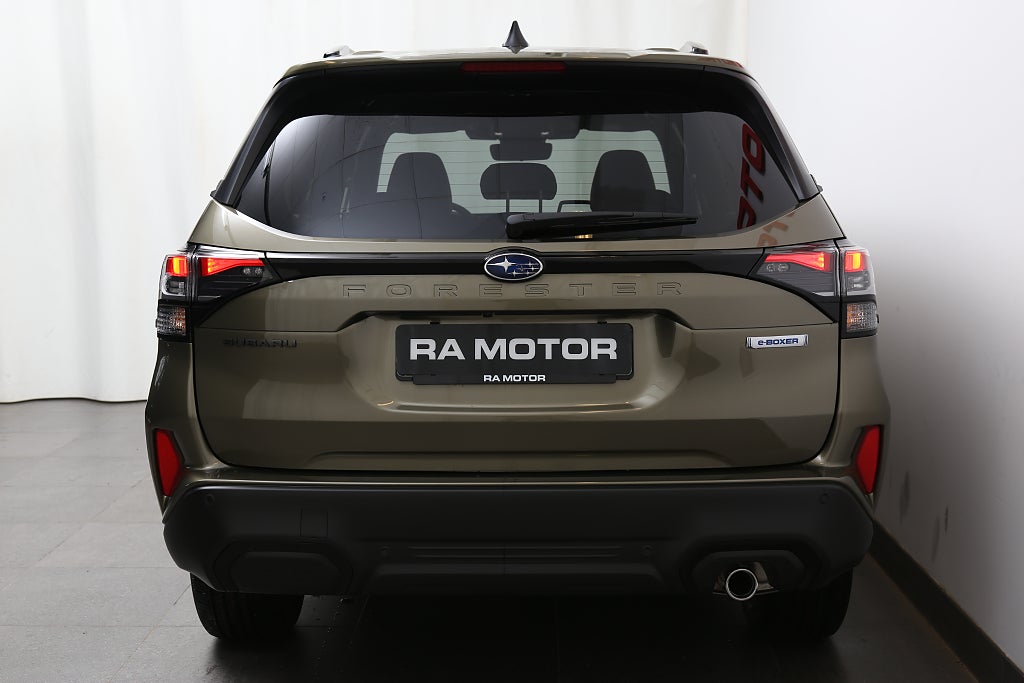 Subaru Forester 2,0i e-Boxer Boxer Privatleasing Ink Drag & Vinterhjul