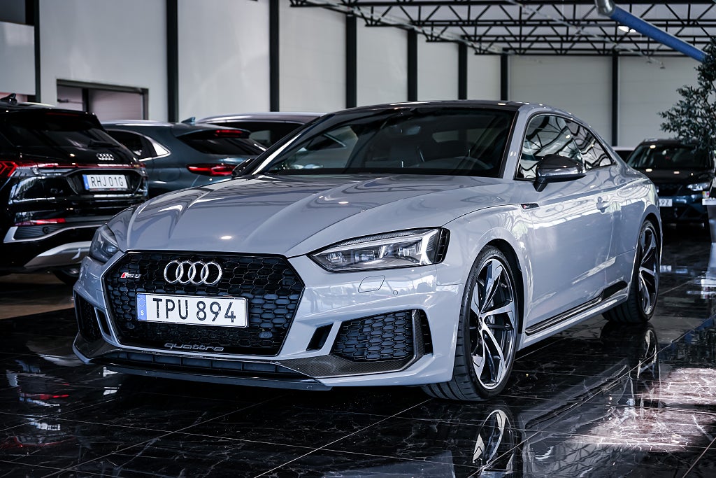 Audi RS5 RS5 Coupé 2.9 TFSI | Keramiska bromsar | Kolfiber |