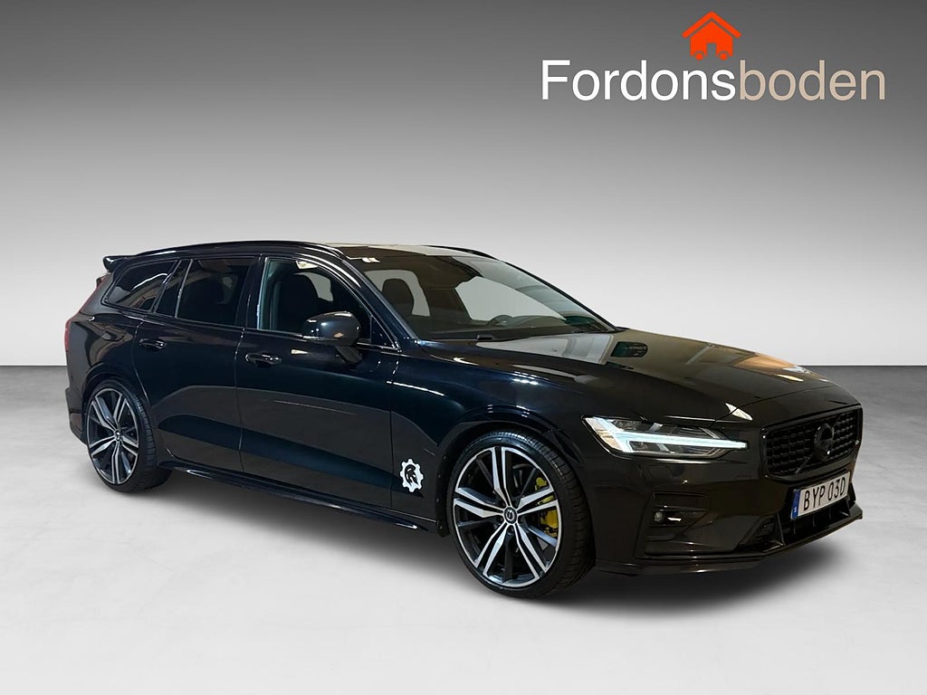 Volvo V60 T5 AWD R-Design Panorama Drag 360 kamera Head-Up 250hk