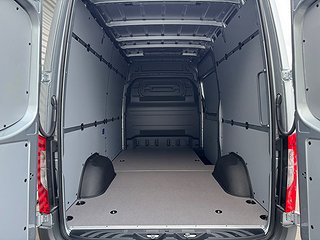 Transportbil - Skåp Mercedes-Benz Sprinter 16 av 22