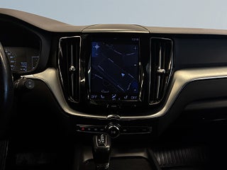 Volvo XC60 D4 AWD Pro Edition Drag/SoV-Däck/Kamera/P-Sens/Elstol – bild 11