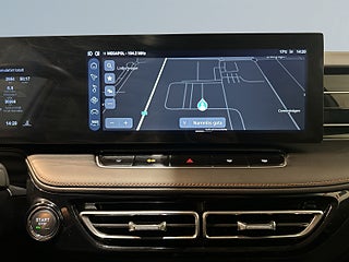 MG HS PHEV Luxury 360° GPS Pvärm Elbaklucka Skinn SoV MOMS – bild 15