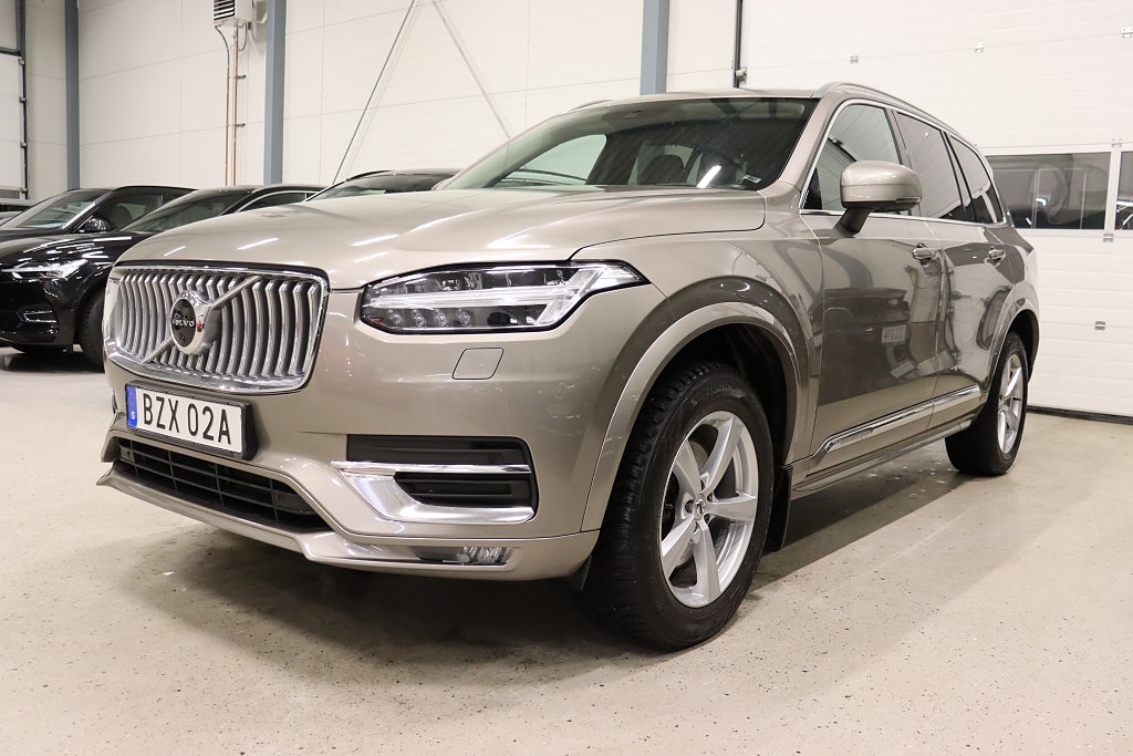 Volvo XC90 7 Säten B5 AWD Inscription Drag 360° Pano 235hk