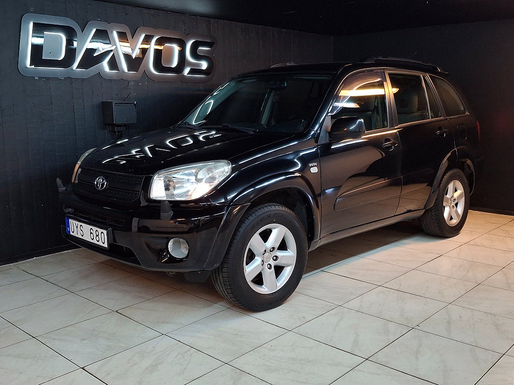 Toyota RAV4 5-dörrar 2.0 VVT-i 4x4 M-Värmare