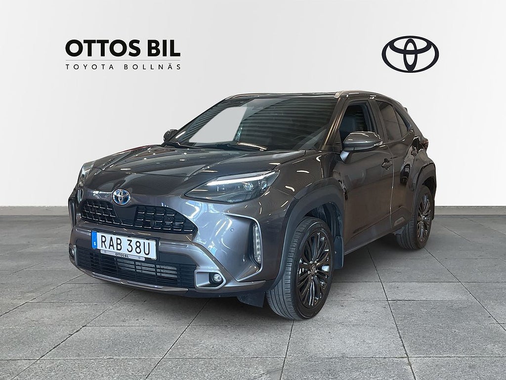 Toyota Yaris Cross Yaris Cross 1.5 Hybrid AWD-i e-CVT, 11...