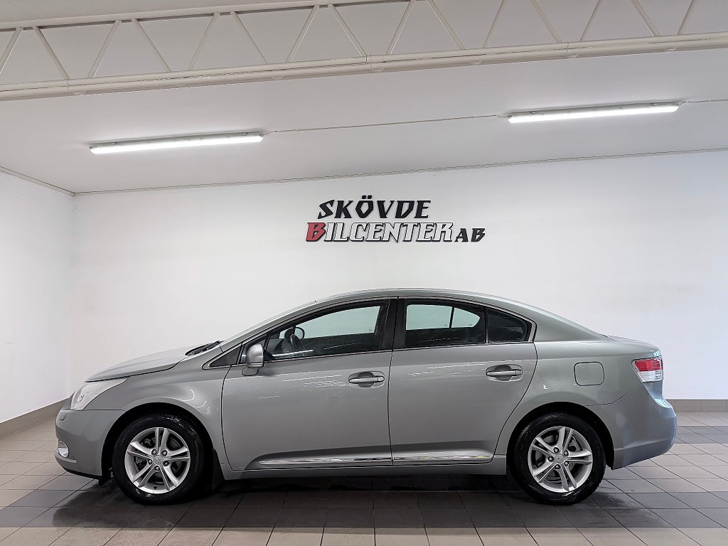 Toyota Avensis Sedan 1.8 Bensin/Automat/10400Mil/Nyservad/Nybesiktad