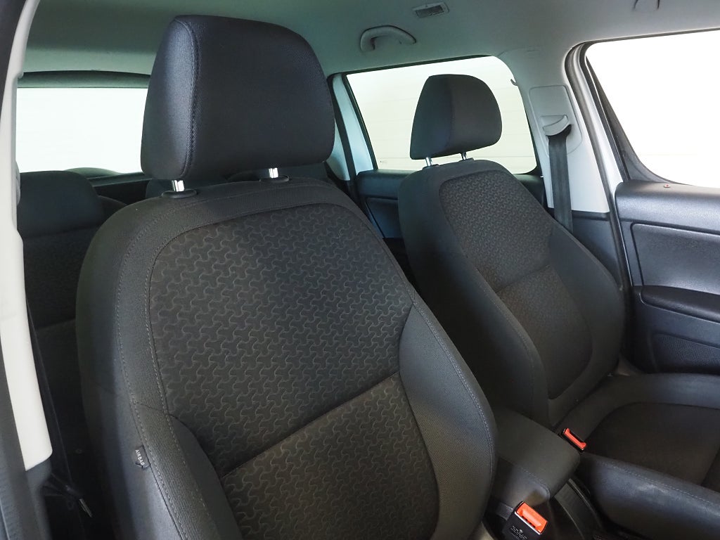 Skoda Yeti 1.2 TSI 105hk Experience | Drag | Parkeringsensorer | 2012